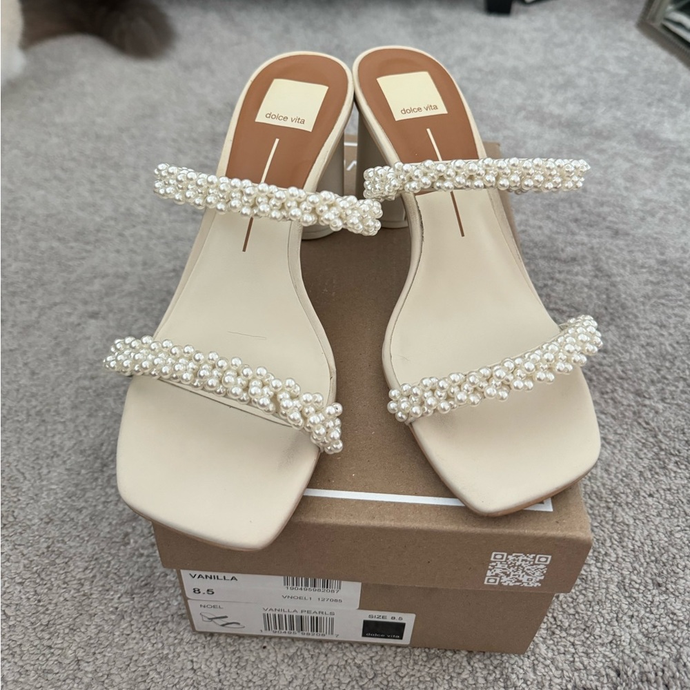 Dolce Vita Noel Heels